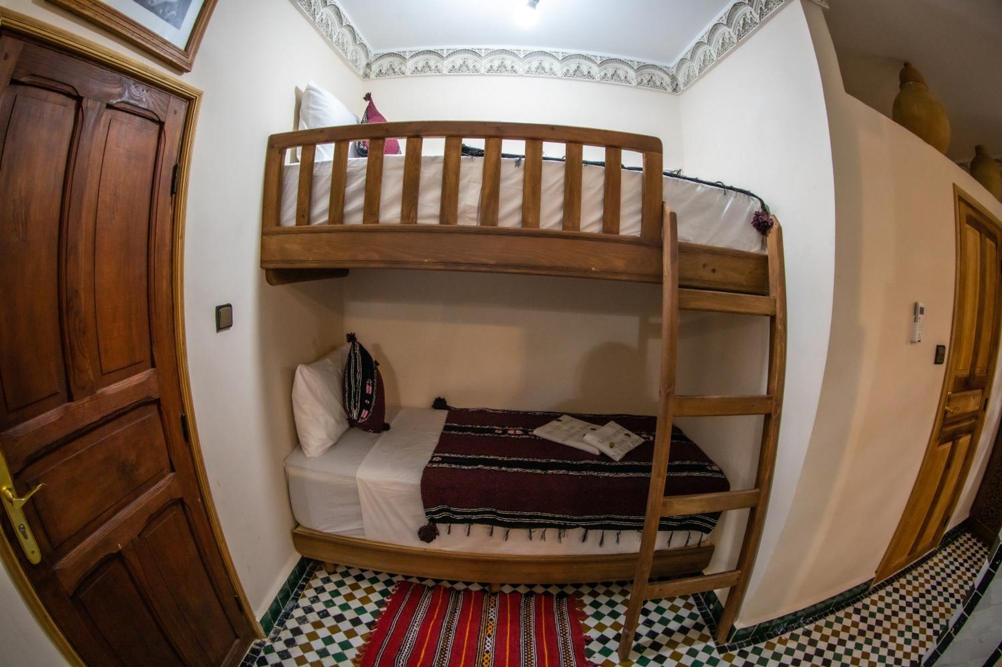 Dar Alhaja Rahma Hotel Фес Екстериор снимка