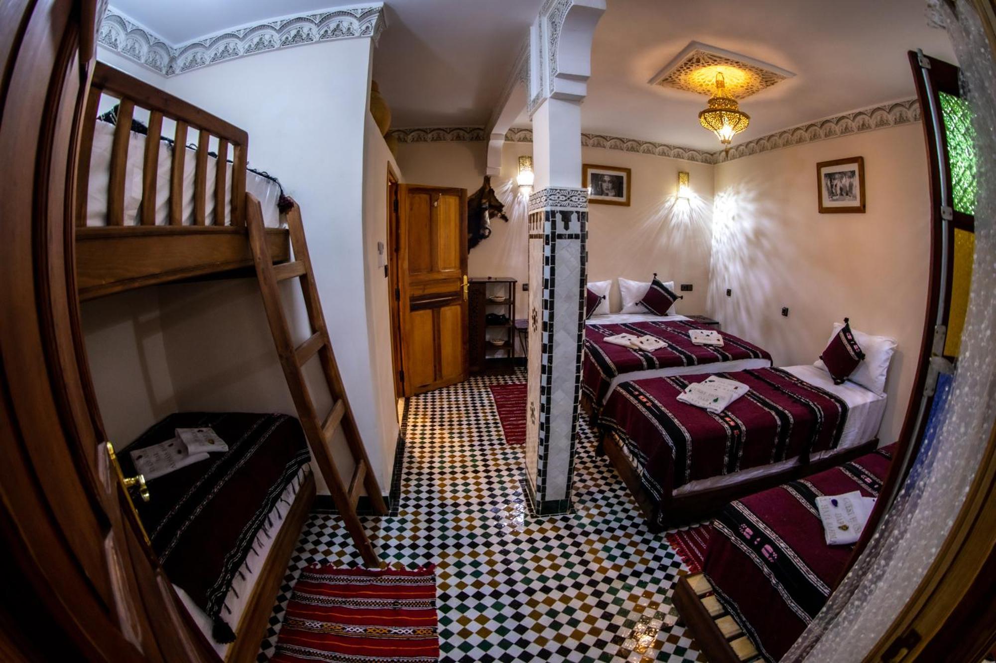 Dar Alhaja Rahma Hotel Фес Екстериор снимка