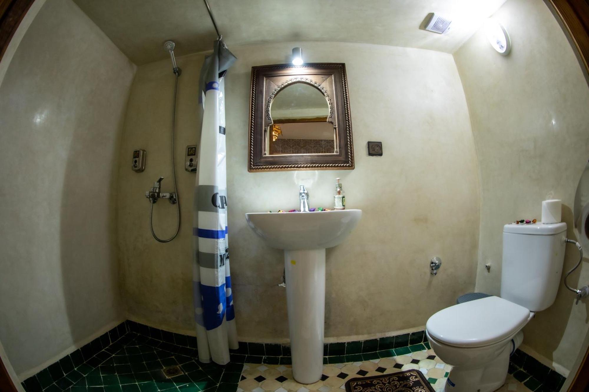 Dar Alhaja Rahma Hotel Фес Екстериор снимка