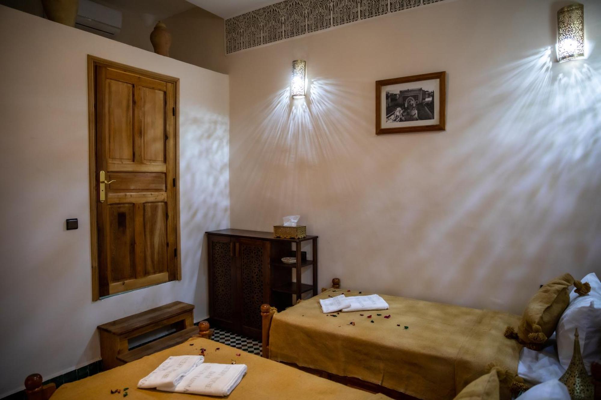Dar Alhaja Rahma Hotel Фес Екстериор снимка