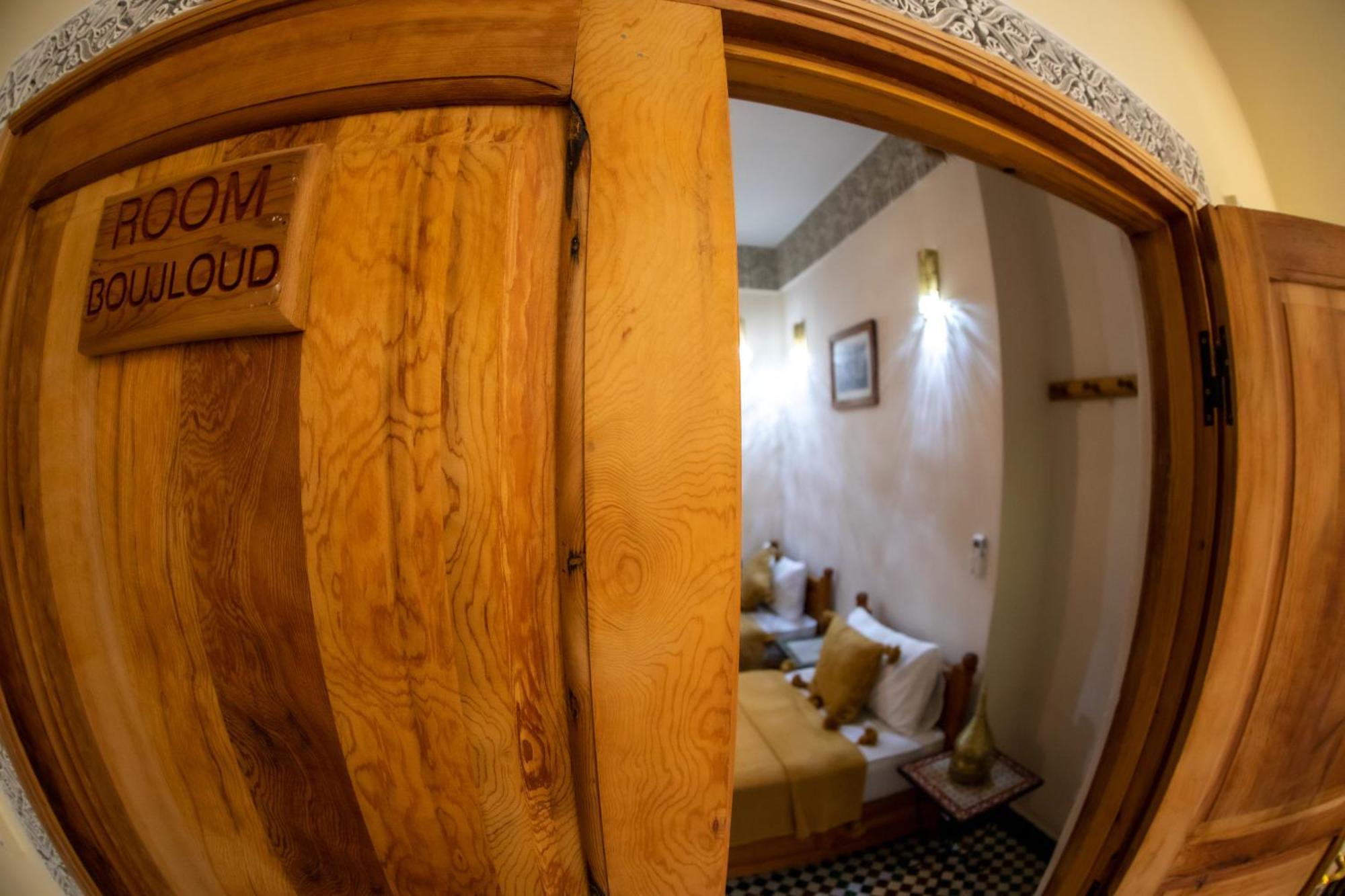 Dar Alhaja Rahma Hotel Фес Екстериор снимка