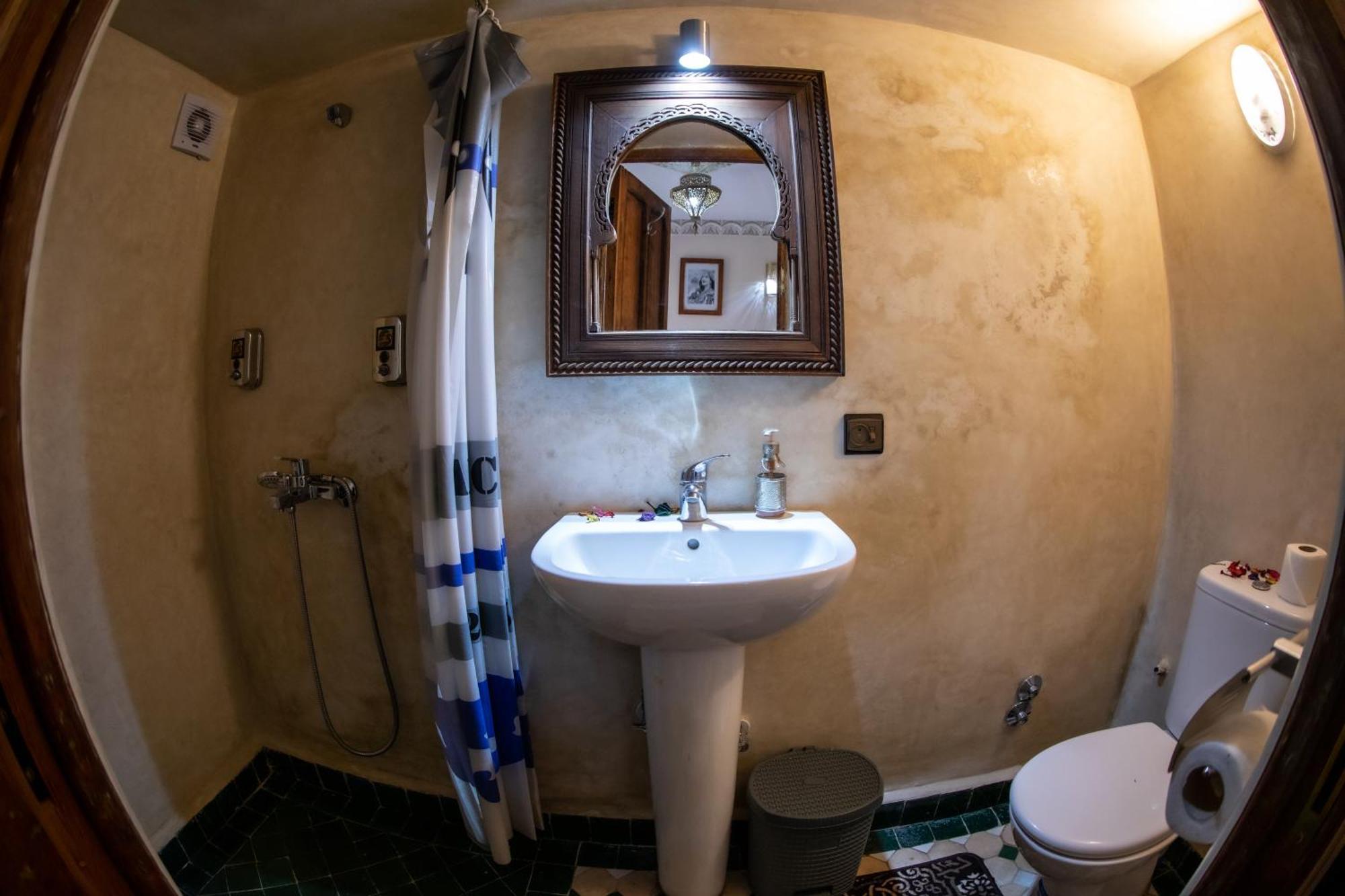 Dar Alhaja Rahma Hotel Фес Екстериор снимка